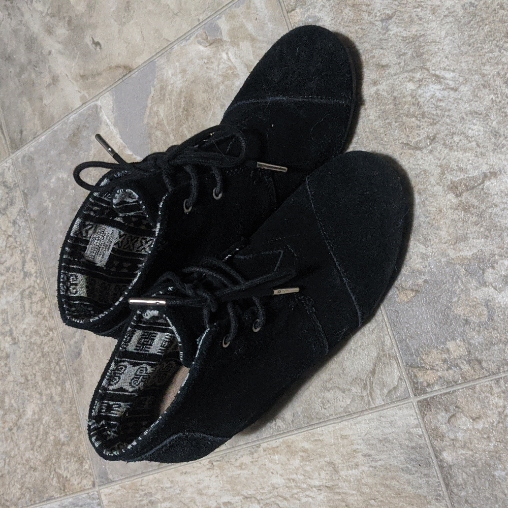 Toms Black Wedge Heeled Ankle Boots